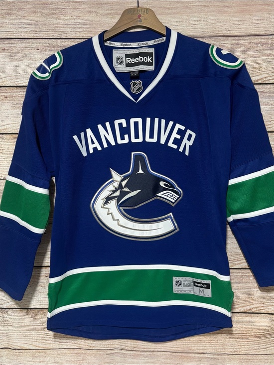 Reebok Other - Reebok Vancouver Canucks Ryan Kesler NHL Hockey Jersey Adult Medium